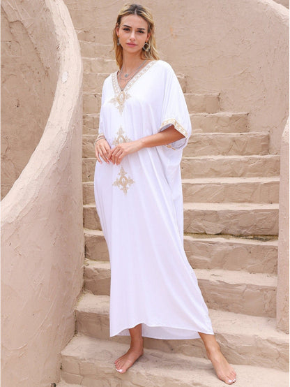 Robe Chamalia de plage brodée en bambou